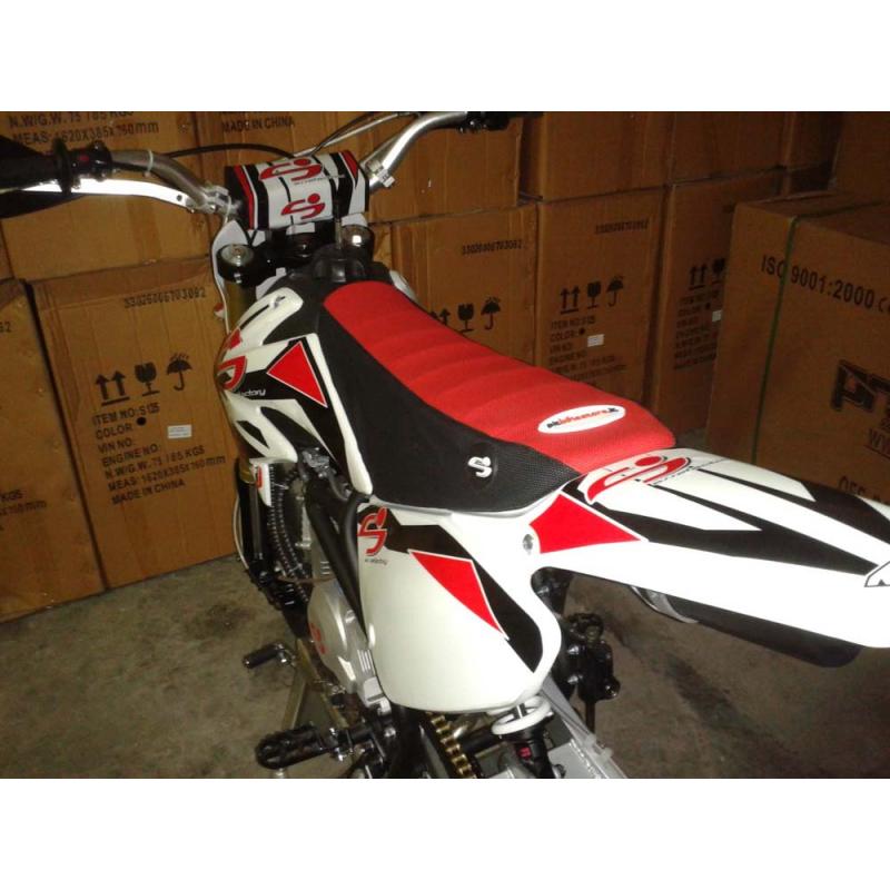cover-sella-crf70-rosso-nero cover-sella-crf70-rosso-nero